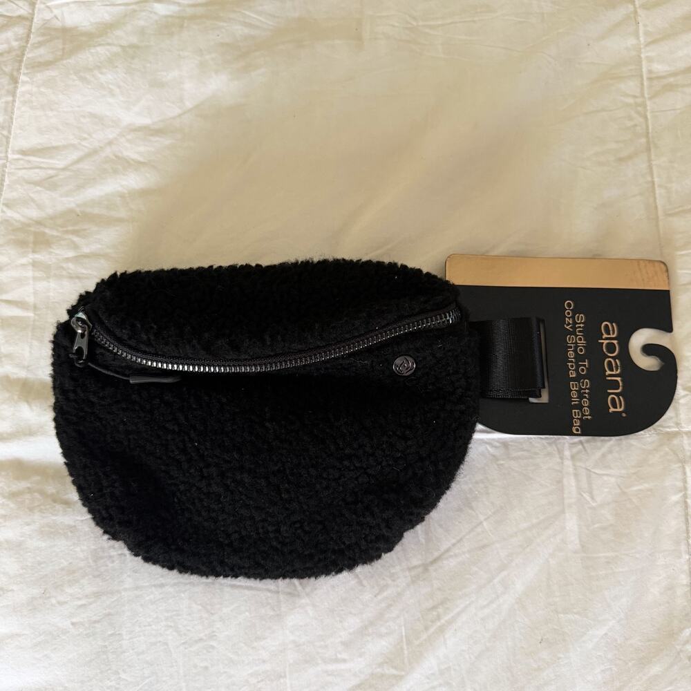 NWT Apana Sherpa Belt Bag Black Fanny Pack Cozy Crossbody Athleisure